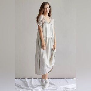 Anthropologie Saturday Sunday Bobbie Tiered Midi
Jersey Dress In Beige Size XS